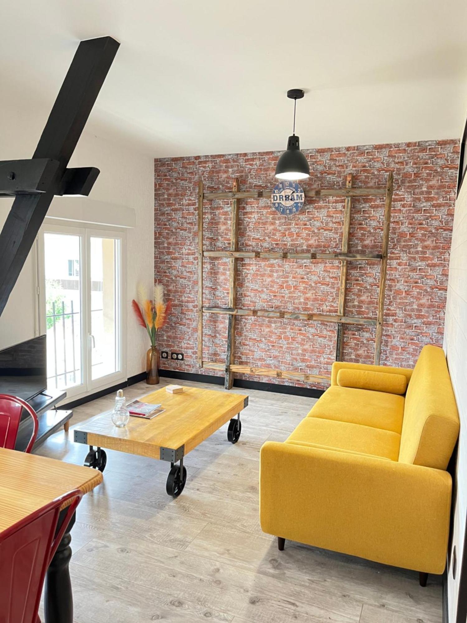 Alaimo Et Les2Roses Apartment Paray-le-Monial Ngoại thất bức ảnh